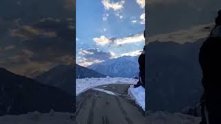 Snowfall in Kashmir Beautiful Scene ️Subscribe Plz️ #shorts #short #shortvideo #Snow #kashmir