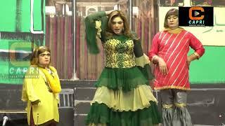 Vicky Kodu  Shazab Mirza Shoka Shahkotia  New Comedy Stage Drama Clip  Capri Theatre