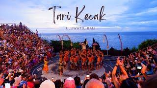 Pertunjukan Tari Kecak dan Api di Pura Uluwatu Bali  Kecak and Fire Dance Show at Uluwatu Bali