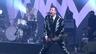 Hate To Say I Told You So - The Hives LIVE