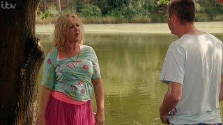 Coronation Street - Kirk & Beth Go Skinny Dipping