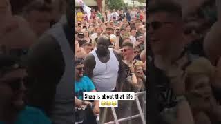 Shaq was raging in a mosh pit with fans  via @killthenoise