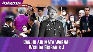 Momen Haru Ayah Brigadir J Hadiri Wisuda Sang Buah Hati