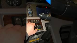 I had no idea Peterbilts have this feature Part 1 #truckdriver #carhauler #peterbilt389