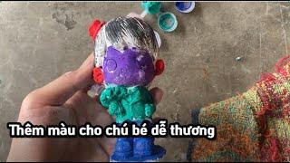 Thêm màu cho cậu bé dễ thương bằng tượng thạch cao