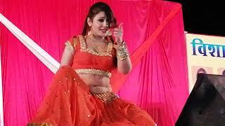 Gori nagori dance on ladki aakh mare 2019