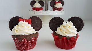 Easy Mickey & Minnie Mouse Cupcakes