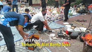 Paling Banyak Alat Bantu Seks Ribuan Paket Ilegal Dimusnahkan