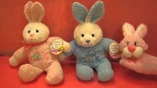 DanDee Easter Musical Bunnies singing Jesus Loves Me.