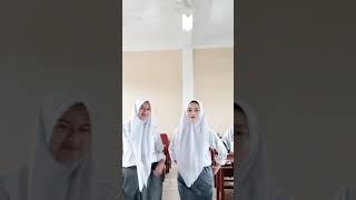 tiktok sma jilbab sma goyang tiktok