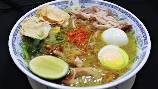 Soto ayam spesial kuah bening yang  super lezat cara membuatnya mudah banget