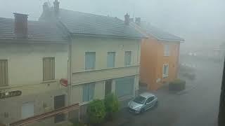 Ain  le violent orage du 20 juillet 2018 ici sur Pont dAin.