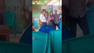 momen Nataru SMAN 8 POCO RANAKA