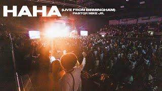 Pastor Mike Jr. Performs “Haha” Live in Birmingham