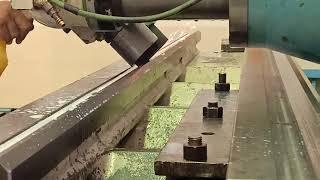 Lathe machine bed grinding  How to grind lathe machine bed  Grinding  Vertical grinding job