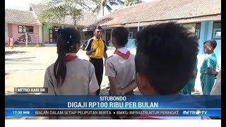 Sedih Kisah Guru Honorer di Situbondo Digaji Rp100 Ribu per Bulan