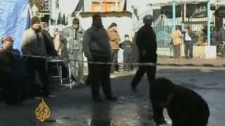 Iraqi woman held for recruiting bombers - 4 Feb 09