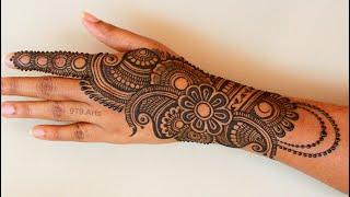 मेहंदी के डिजाइन  Easy Back hand mehndi design  Arabic Mehndi 24  Mehandi ka design