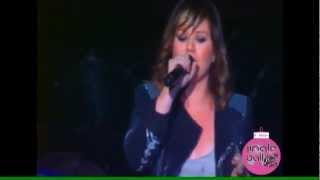 Kelly Clarkson - My Life Would Suck Without You Live Jingle Balls 2011