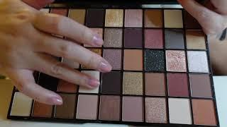 Makeup Revolution Maxi Reloaded Palette Swatches