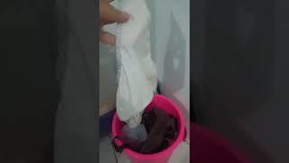 lagi mandi lalu ada barang yg sangat mewa punya adik ipar..