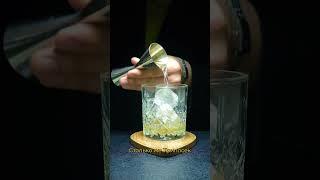 Липа #cocktail #bartender #bar #youtubeshorts #cocktailbartender #готовимдома #shortvideo #short