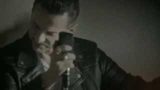 Depeche Mode Рюмка водки на столе