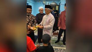 Sultan Pahang Solat Jumaat di Masjid Jamek Kg Tekek Pulau Tioman