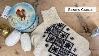 How to Refurbish Redesign and Customize a Knitted Vintage Sweater by ARNE & CARLOS