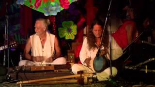 Bahramji  &  Maneesh de Moor  Dreamcatcher taken  from the Album   Call of the Mystic