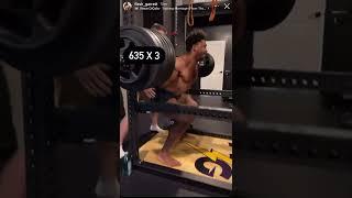 Myles Garrett casually squats 635 pounds 3 times 