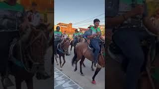 Desfilando em cavalos Irauçuba-Ce
