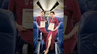 PESAWAT LION & CREW#shortvideo#pramugari#pesawat#pesawatjatuh#busyrolana#lionair