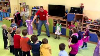How to teach Kids   from a Prague kindergarten part 1  English for Children