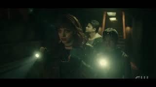 Gotham Knights 1x09 Stephanie and Harper find Electrum