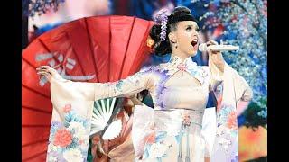 Katy Perry - Unconditionally Live at AMAs 2013