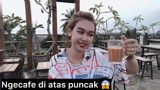 Ada Cafe di puncak tanjung pinang