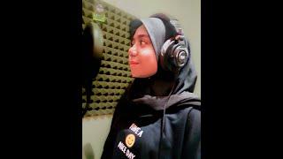 Terdiam Sepi - Nazia Marwiana  Ningsih  cover 