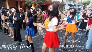 Wisata Museum Angkut Batu Malang 2022 - Parade & Atraksi Mobil Di Broadway Museum Angkut Fun Time