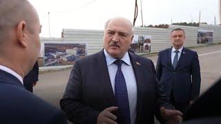 Лукашенко Я тебе скажу сколько зарабатывают врачи в лучших клиниках - ПРЕЗИДЕНТСКАЯ ЗАРПЛАТА