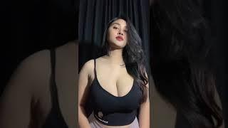 TikTok id  Sri Ayu Tarisa