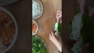 The best technique to Wrap a Vietnamese Spring Roll  MyHealthyDish
