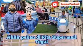 MAKAN SIANG DAN BERMAIN SALJU DI RITA SUPERMALL TEGAL ▶️ vlog akhir pekan