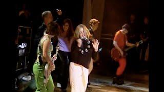 The B-52s crash the Go-Gos set Summer Road Trip 2000