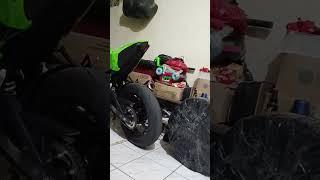 PERSIAPAN GANTI BAN MOTOR NINJA 250 SL