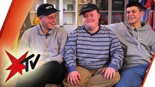 „Two and a down men“ Madsi Kalle und Erik leben in einer besonderen WG  stern TV