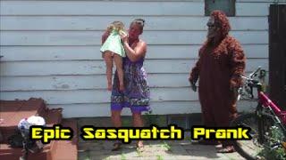 Epic Sasquatch Prank *Great Reaction*