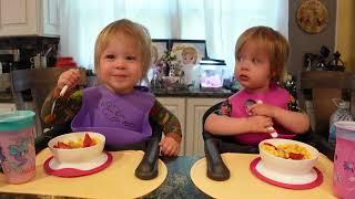 Twins try Kefir