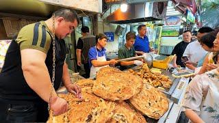 Taste BOMB Urumqi Street Food & Stalls in Xinjiang China【Alin Food Walk】