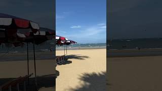 Relaxing beach in Pattaya City ️️